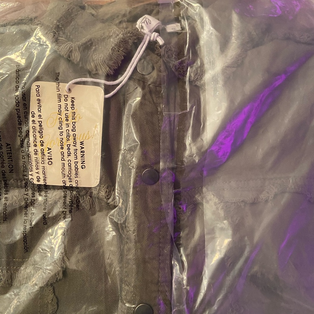 NWT and original package ELAN All You Need is Love (small) - Picture 6 of 6